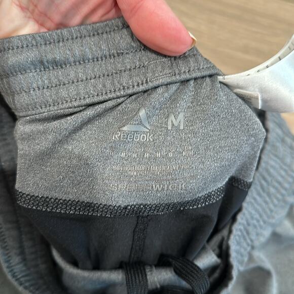 REEBOK Gray Black Speedwick Polyester Pull-On Active Lounge Shorts Size Medium - Picture 6 of 12